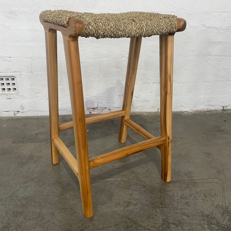 seagrass stool