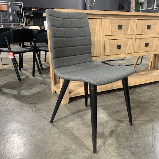 corner dining room table and chairs